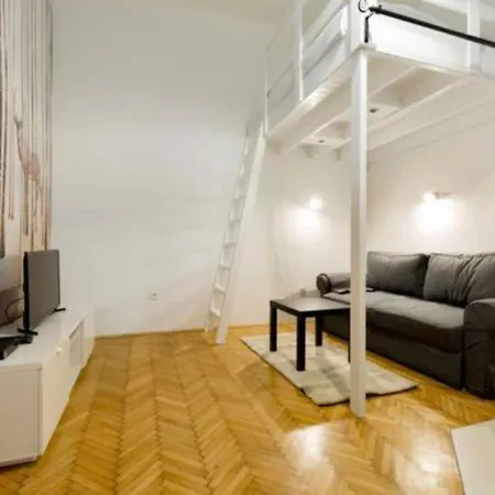 شقة Deer-friendly In The City Centre *