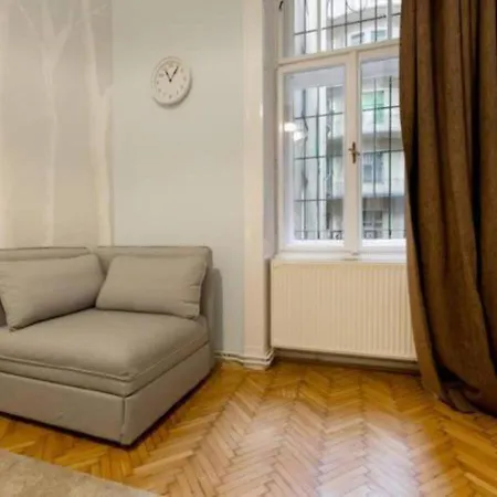 Apartment Deer-friendly In The City Centre