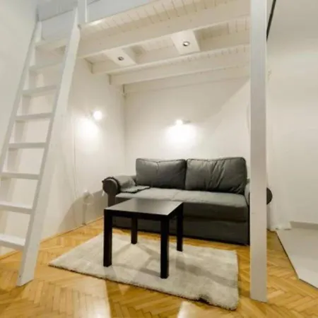 Deer-friendly In The City Centre * Budapest